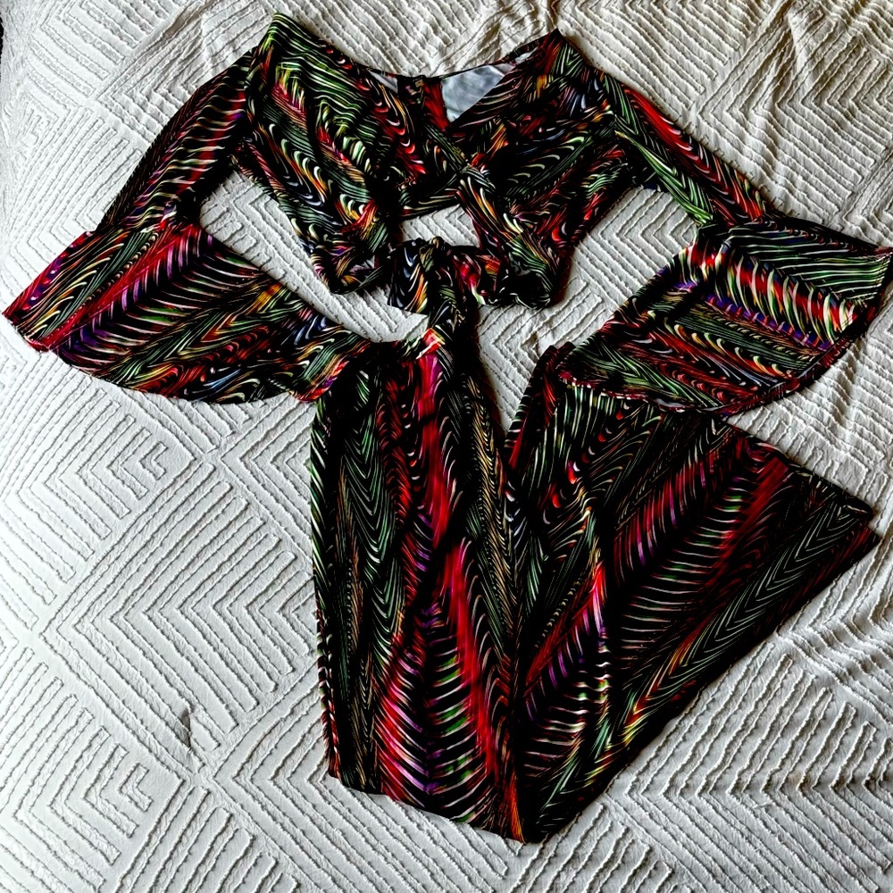 Colorful Vintage 80s Bell Bottom 2-Piece Set